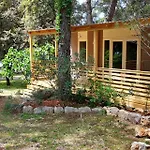 Kozarica Mobile Homes Camping Pakoštane