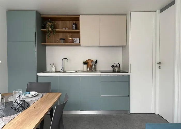 Kamp alanı Kozarica Mobile Homes