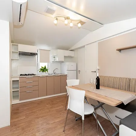 Κάμπινγκ Kozarica Mobile Homes