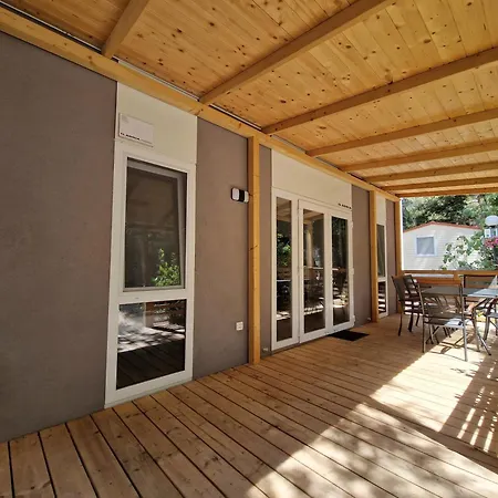 Kemp Kozarica Mobile Homes Pakoštane