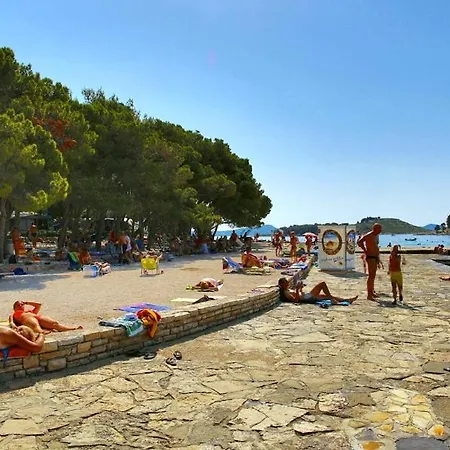 Kozarica Mobile Homes Κάμπινγκ